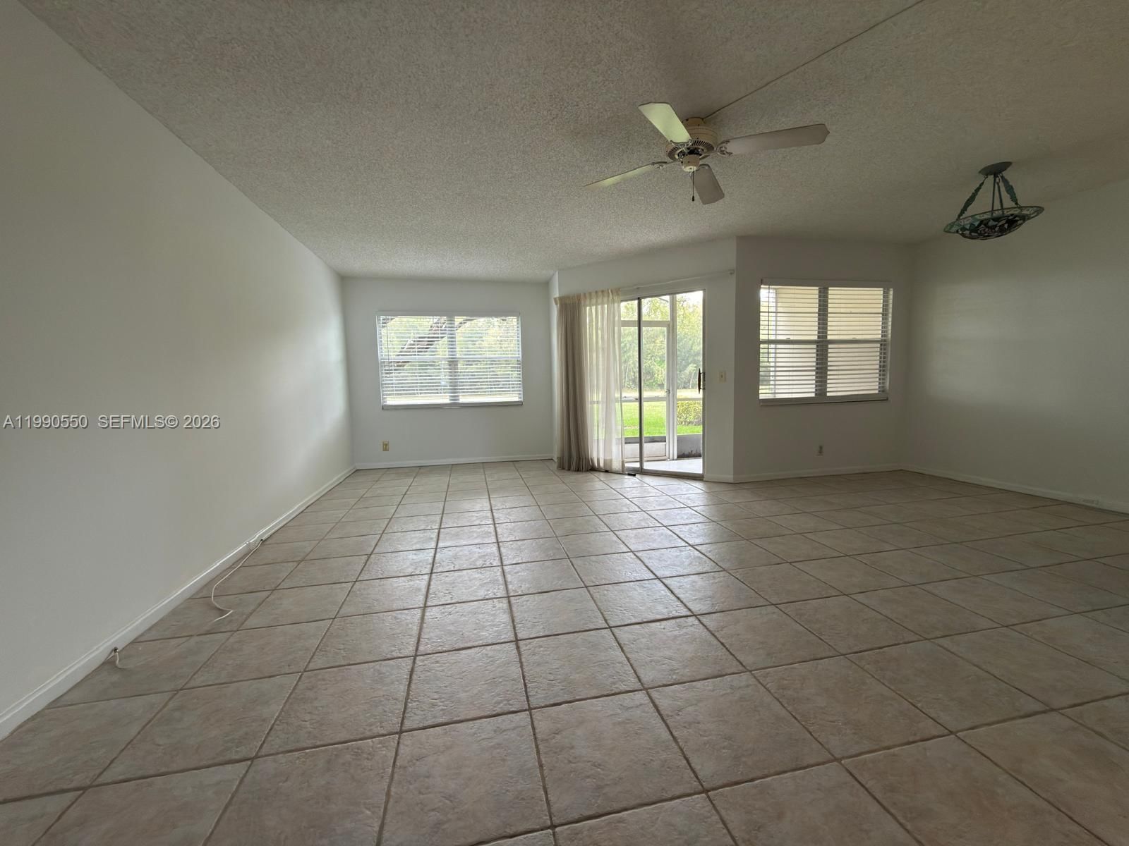 Real estate property located at 1000 125th Ave #102N, Broward, Cambridge At Century Vill, Pembroke Pines, FL