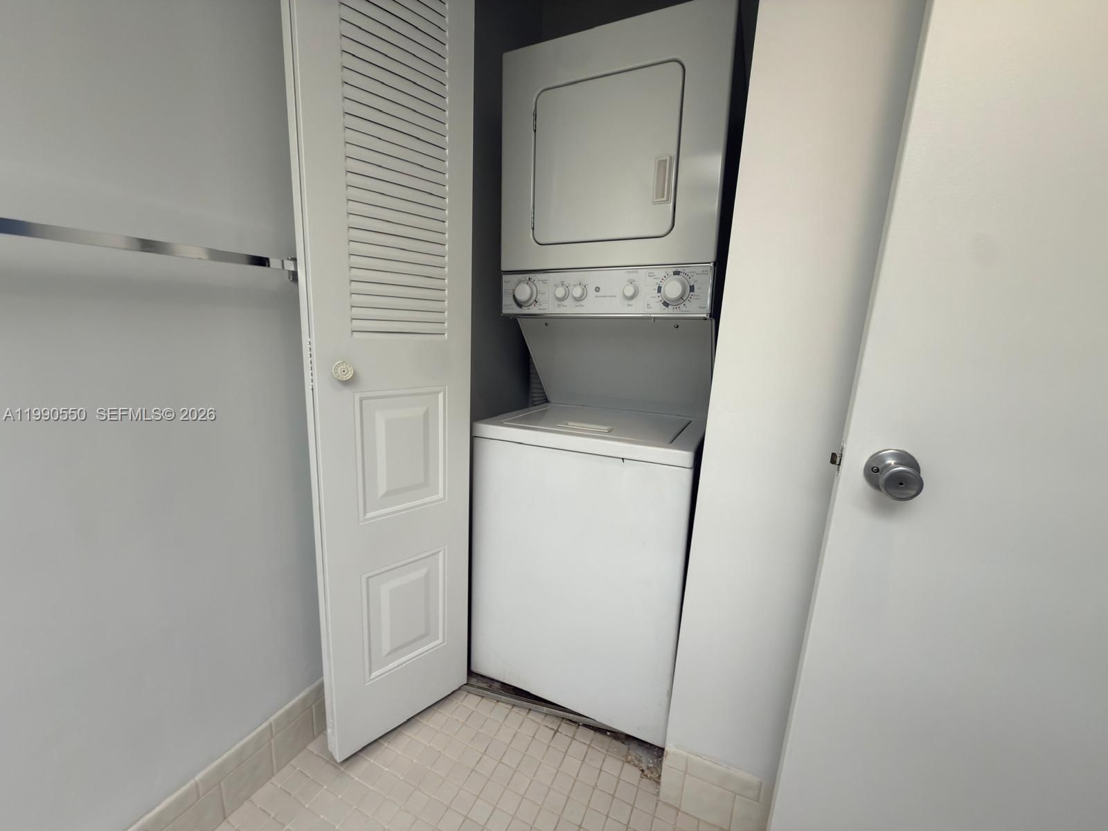 Real estate property located at 1000 125th Ave #102N, Broward, Cambridge At Century Vill, Pembroke Pines, FL