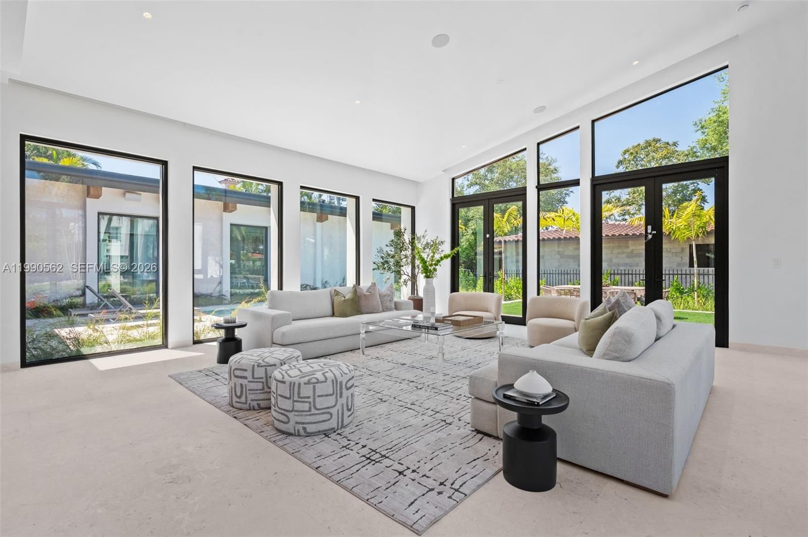 Real estate property located at 6716 San Vicente St, Miami-dade, C Gab Riviera Sec 11 Rev, Coral Gables, FL