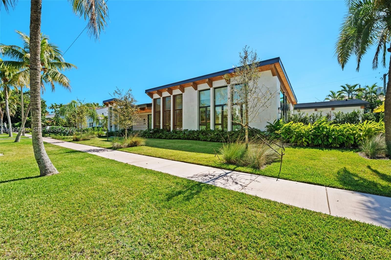 Real estate property located at 6716 San Vicente St, Miami-dade, C Gab Riviera Sec 11 Rev, Coral Gables, FL