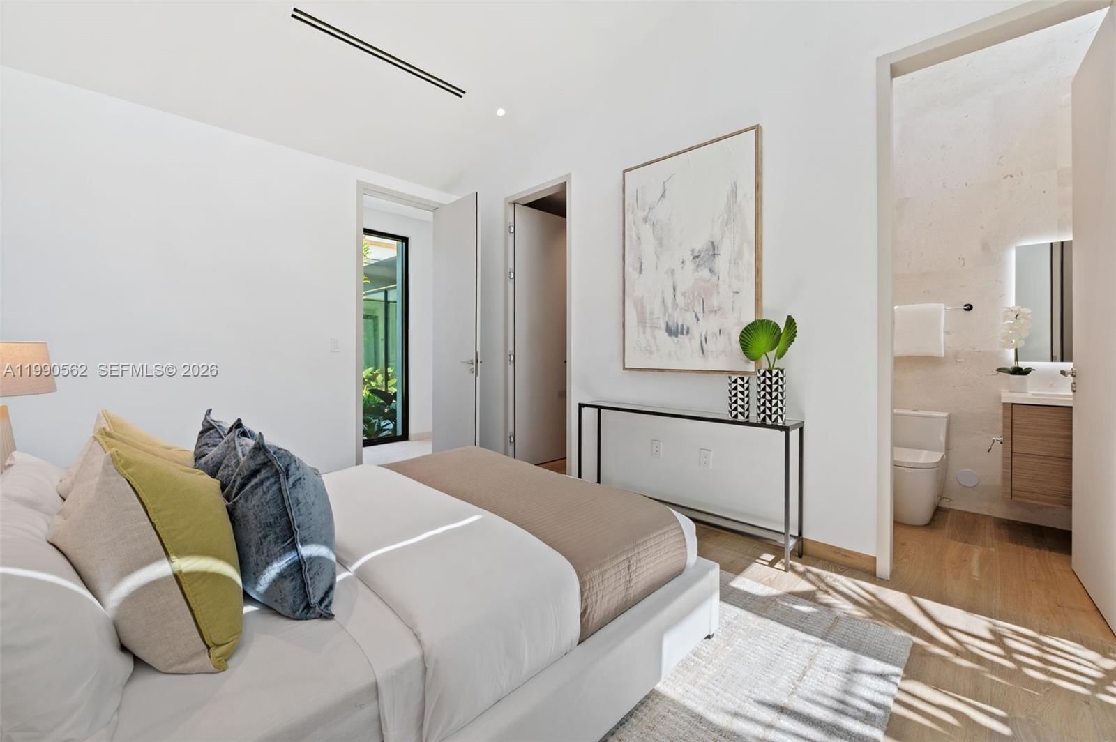 Real estate property located at 6716 San Vicente St, Miami-dade, C Gab Riviera Sec 11 Rev, Coral Gables, FL