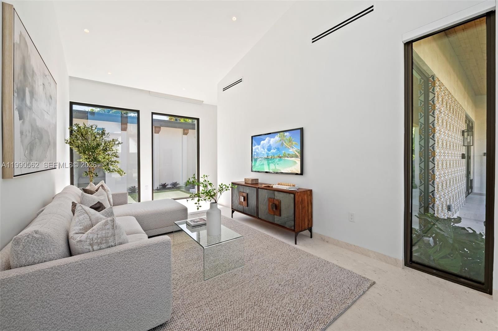 Real estate property located at 6716 San Vicente St, Miami-dade, C Gab Riviera Sec 11 Rev, Coral Gables, FL