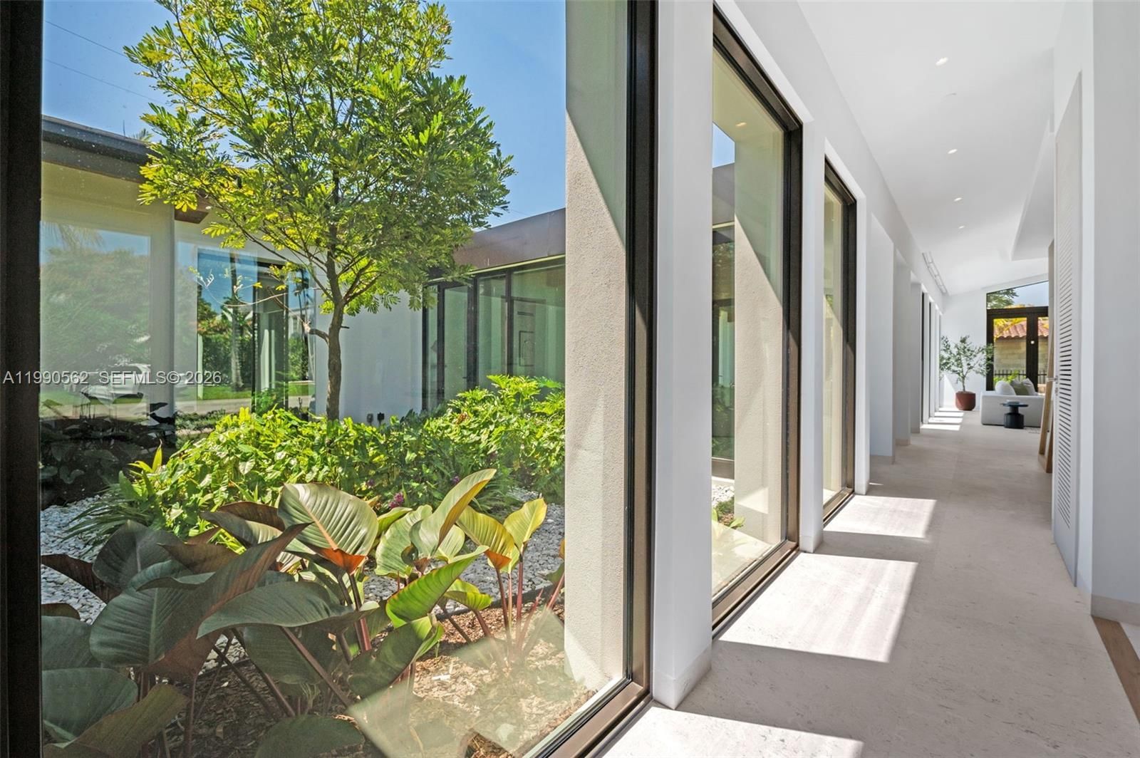 Real estate property located at 6716 San Vicente St, Miami-dade, C Gab Riviera Sec 11 Rev, Coral Gables, FL