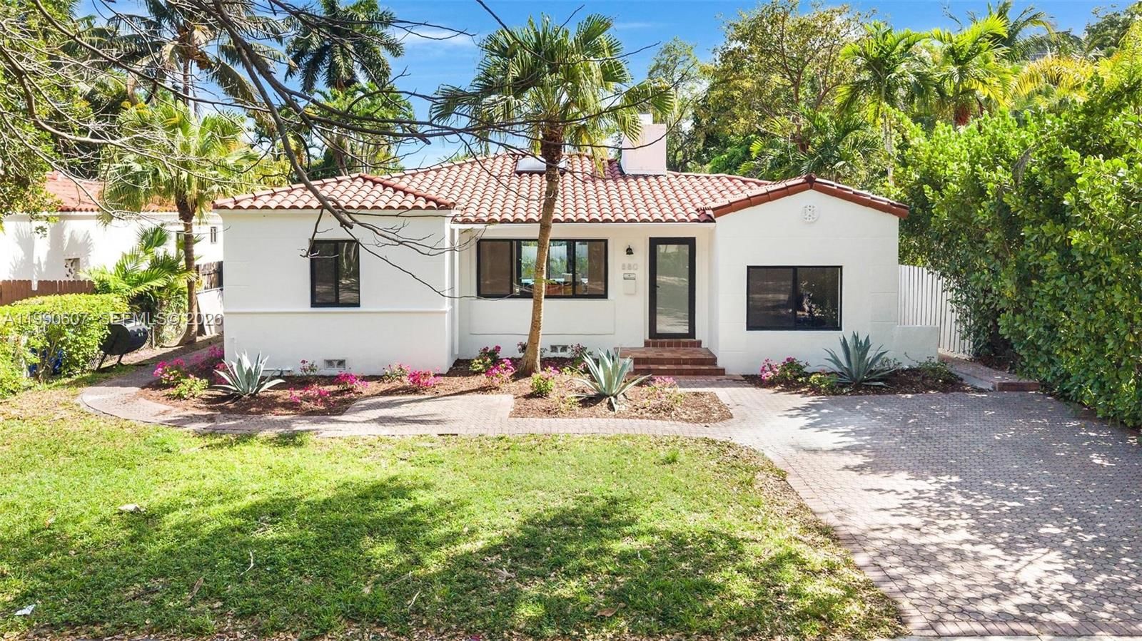 Real estate property located at 880 72nd Ter, Miami-dade, New Belle Meade Sub, Miami, FL