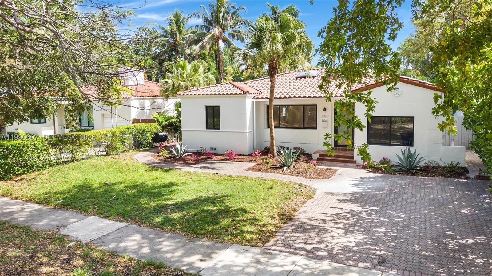 Real estate property located at 880 72nd Ter, Miami-dade, New Belle Meade Sub, Miami, FL
