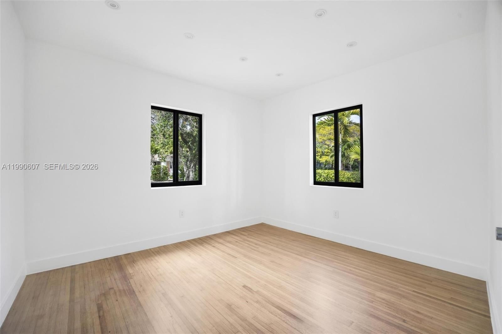 Real estate property located at 880 72nd Ter, Miami-dade, New Belle Meade Sub, Miami, FL