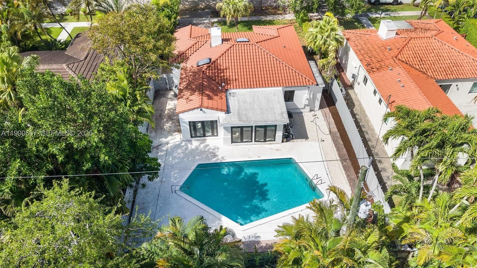 Real estate property located at 880 72nd Ter, Miami-dade, New Belle Meade Sub, Miami, FL