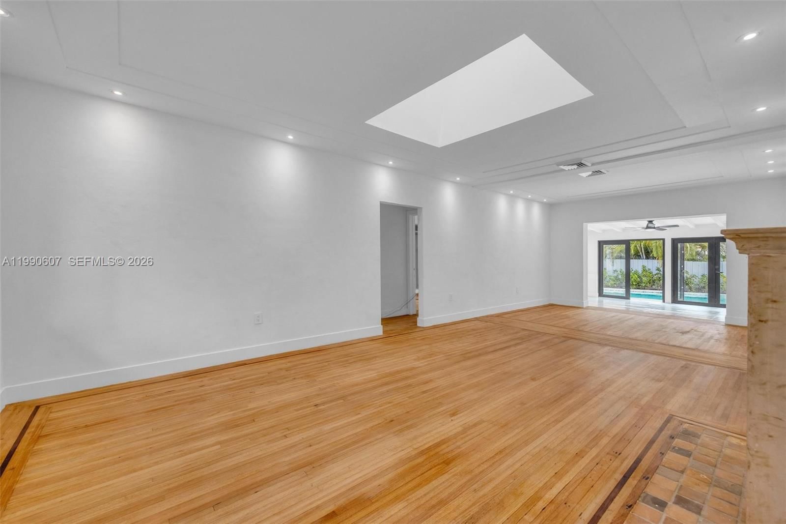 Real estate property located at 880 72nd Ter, Miami-dade, New Belle Meade Sub, Miami, FL