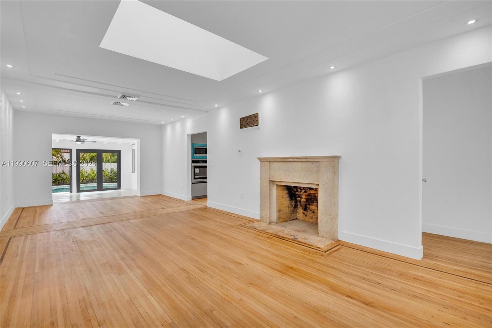 Real estate property located at 880 72nd Ter, Miami-dade, New Belle Meade Sub, Miami, FL