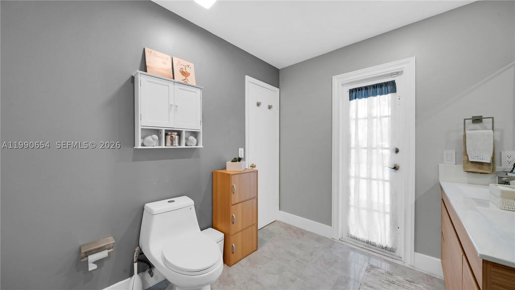 Real estate property located at 10500 159th Ct, Miami-dade, Oakwood At The Hammocks, Miami, FL
