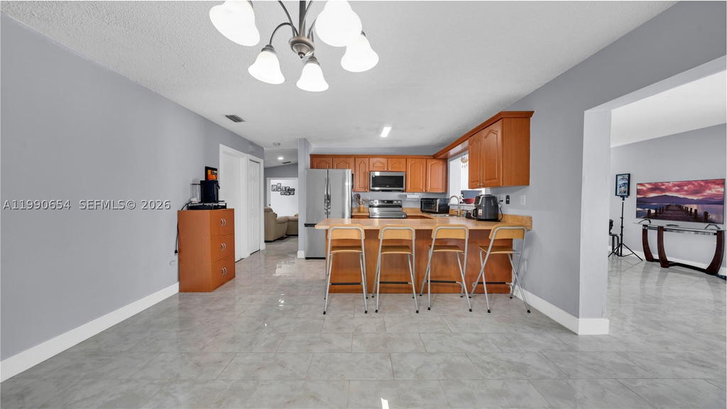 Real estate property located at 10500 159th Ct, Miami-dade, Oakwood At The Hammocks, Miami, FL