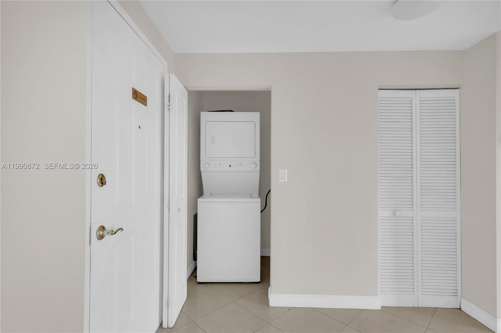 Real estate property located at 2280 32nd Ave #505, Miami-dade, Shamrock By The Gables Co, Miami, FL