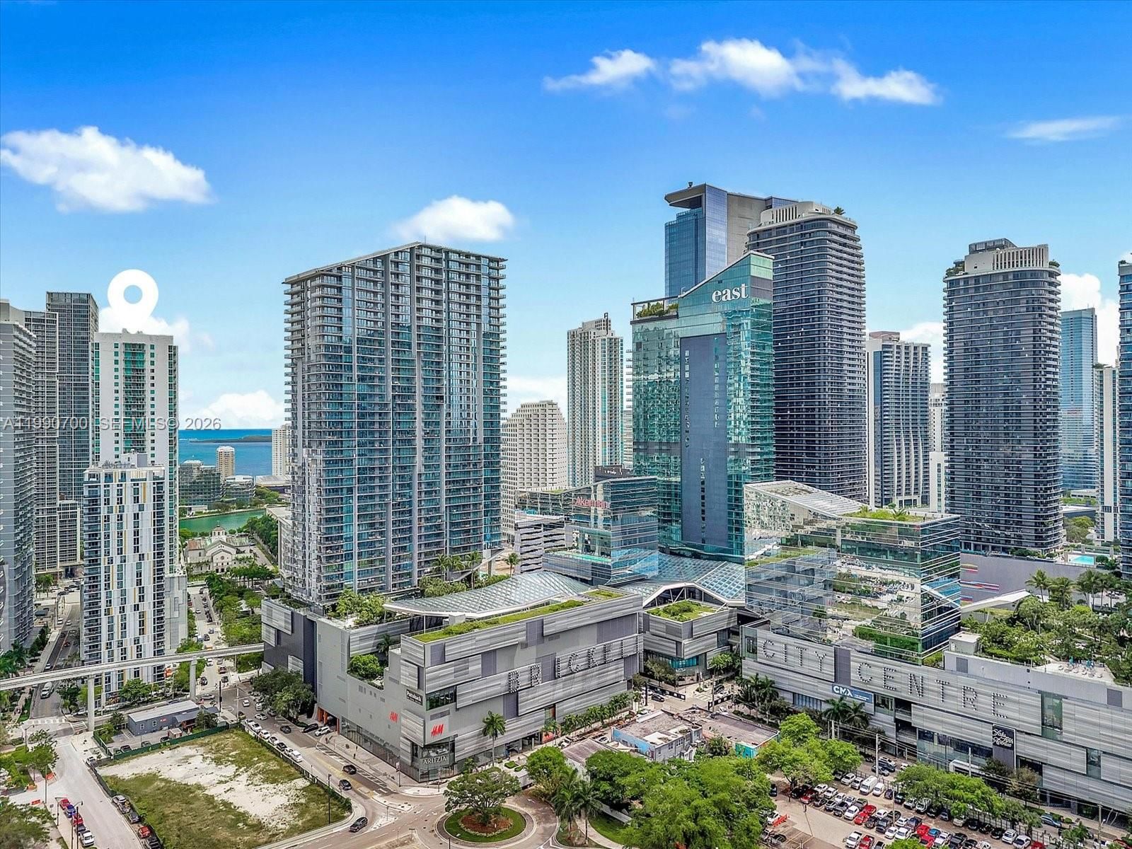 Real estate property located at 500 Brickell Ave #1810, Miami-dade, 500 Brickell East Condo, Miami, FL