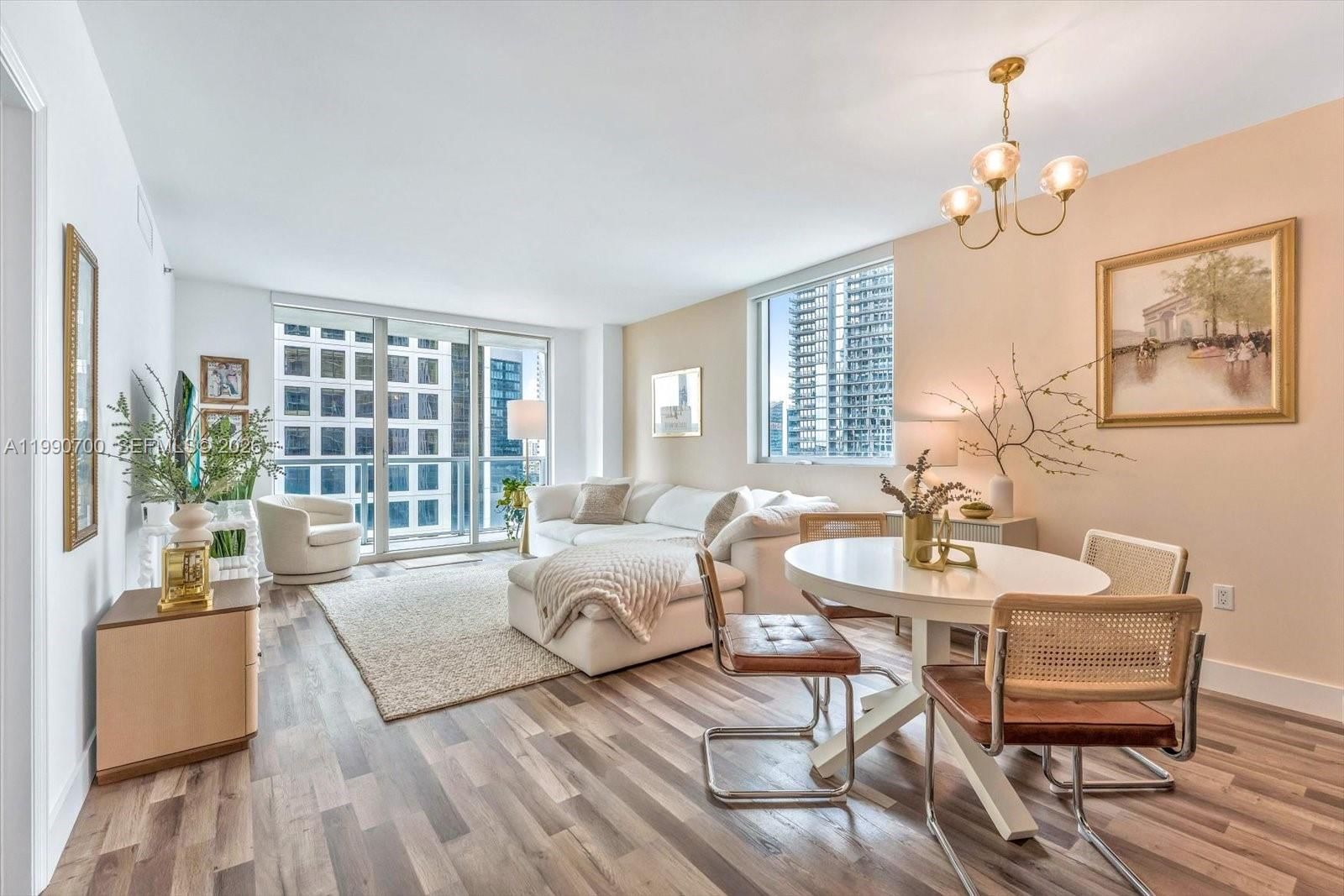 Real estate property located at 500 Brickell Ave #1810, Miami-dade, 500 Brickell East Condo, Miami, FL