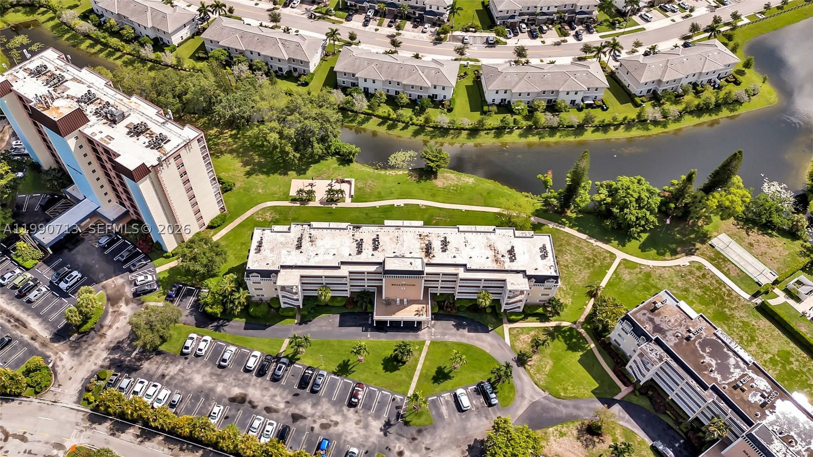 Real estate property located at 3535 Broken Woods Dr #302, Broward, Briarwood Club Condo 2, Coral Springs, FL