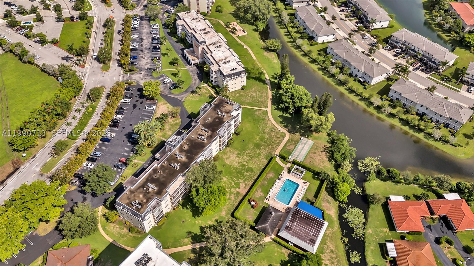 Real estate property located at 3535 Broken Woods Dr #302, Broward, Briarwood Club Condo 2, Coral Springs, FL