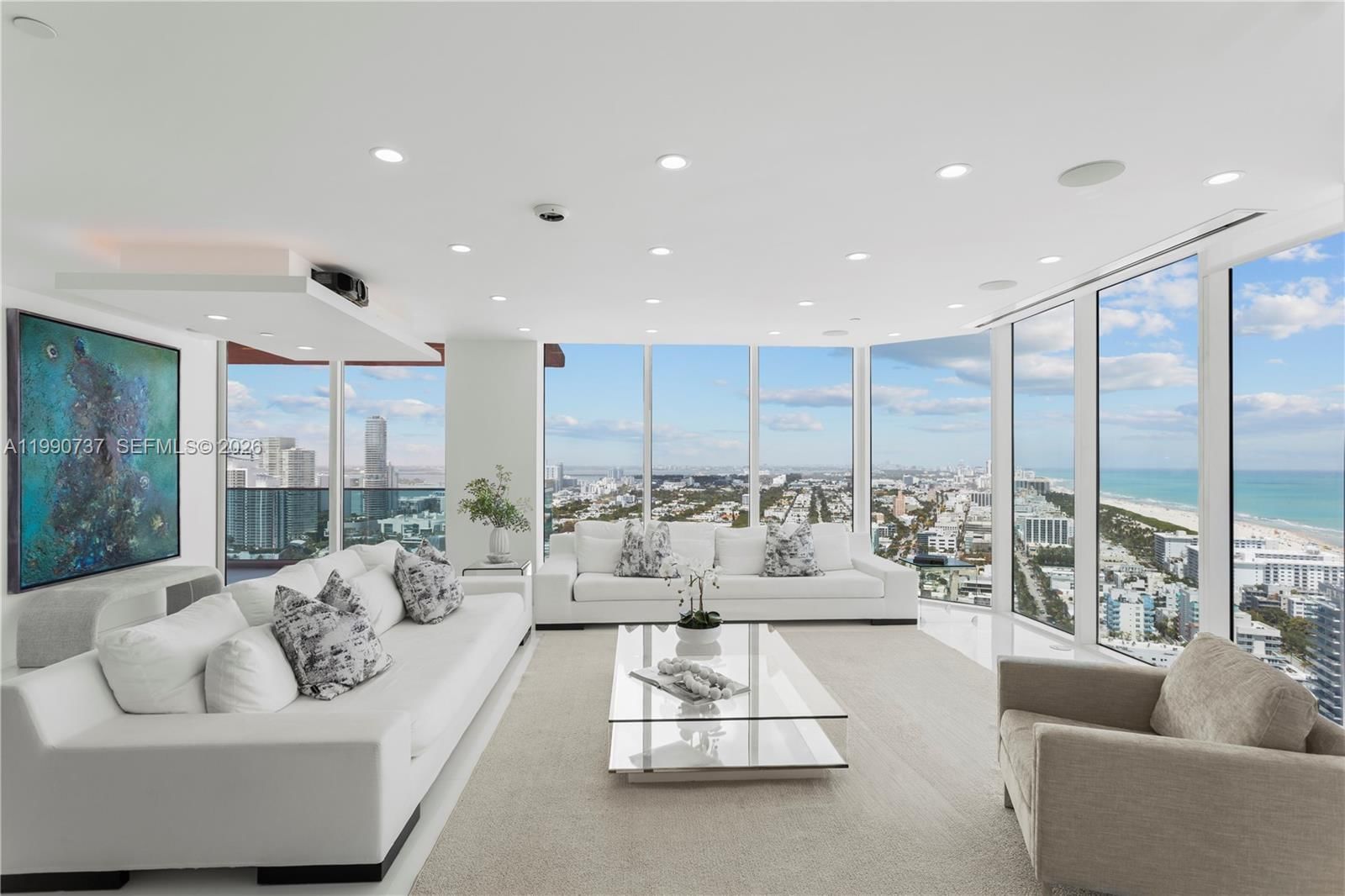 Real estate property located at 300 Pointe Dr #3405, Miami-dade, Portofino Tower Condo, Miami Beach, FL