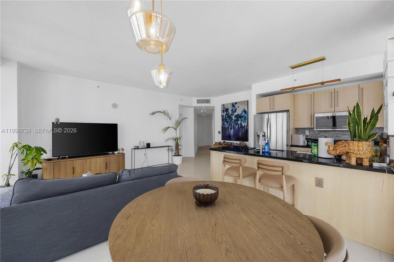 Real estate property located at 79 12th St #2401-S, Miami-dade, The Axis On Brickell Cond, Miami, FL