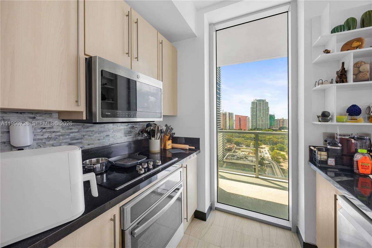 Real estate property located at 79 12th St #2401-S, Miami-dade, The Axis On Brickell Cond, Miami, FL