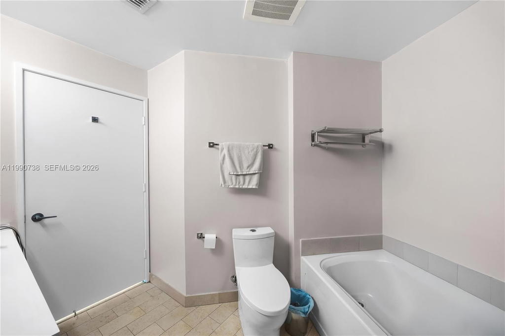 Real estate property located at 79 12th St #2401-S, Miami-dade, The Axis On Brickell Cond, Miami, FL