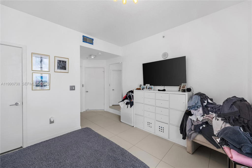 Real estate property located at 79 12th St #2401-S, Miami-dade, The Axis On Brickell Cond, Miami, FL