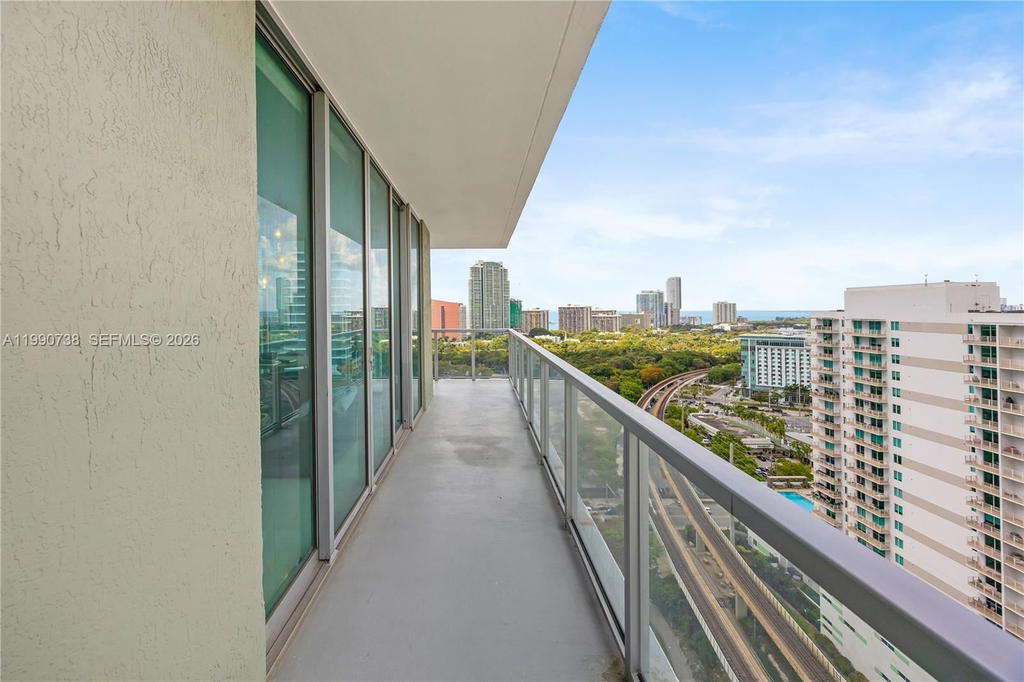 Real estate property located at 79 12th St #2401-S, Miami-dade, The Axis On Brickell Cond, Miami, FL