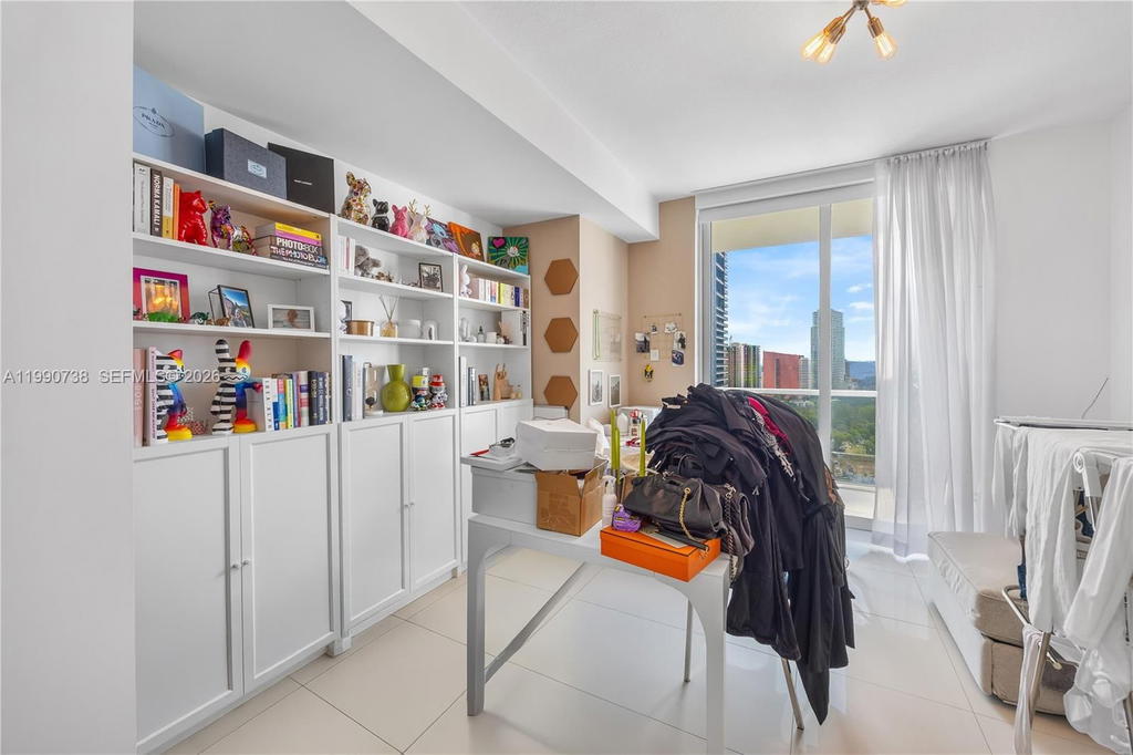 Real estate property located at 79 12th St #2401-S, Miami-dade, The Axis On Brickell Cond, Miami, FL
