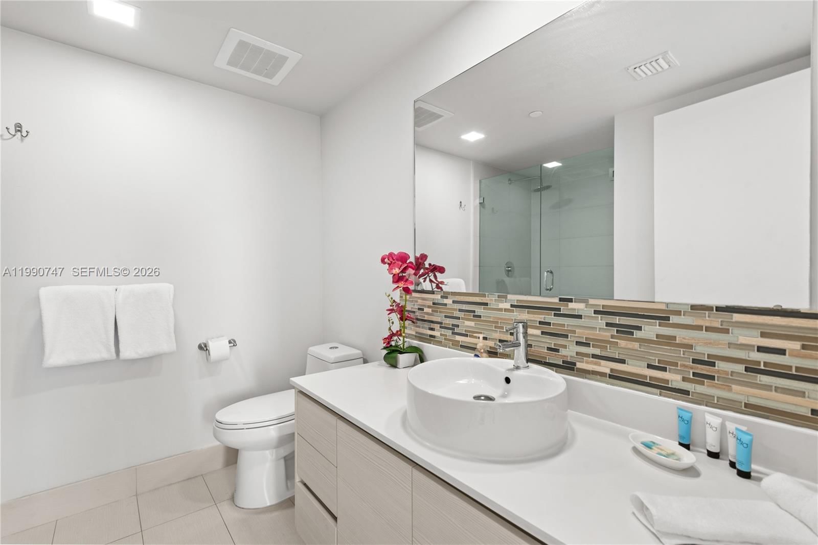 Real estate property located at 2600 Hallandale Beach Blvd T1001, Broward, Beachwalk Condominium, Hallandale Beach, FL