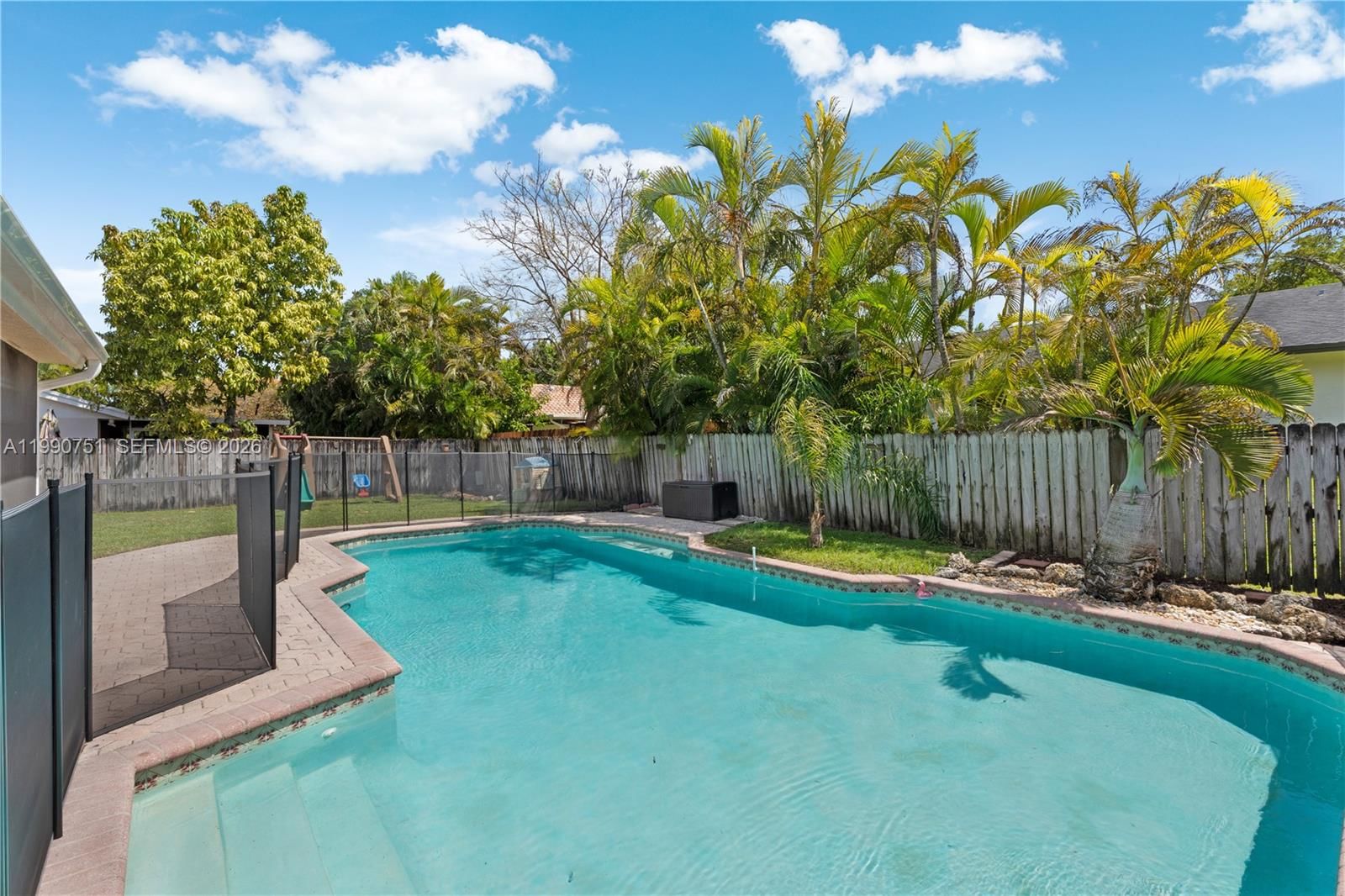 Real estate property located at 9014 163rd Ter, Miami-dade, Rockdale Gardens, Palmetto Bay, FL