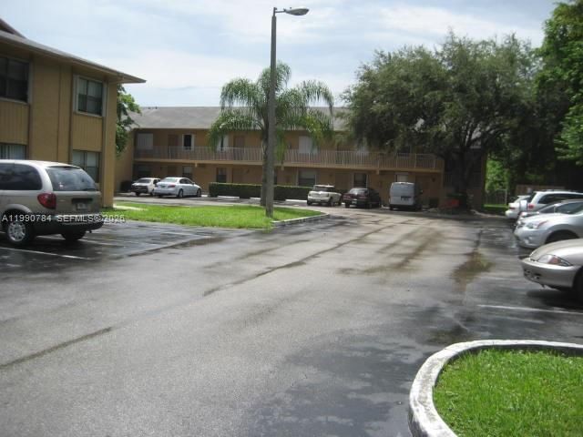 Real estate property located at 15328 72 ST #8-14, Miami-dade, Rozland Condo, Miami, FL