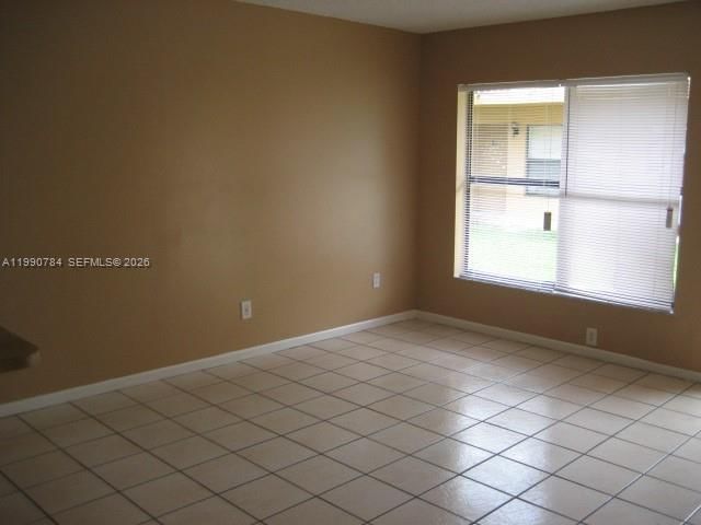 Real estate property located at 15328 72 ST #8-14, Miami-dade, Rozland Condo, Miami, FL
