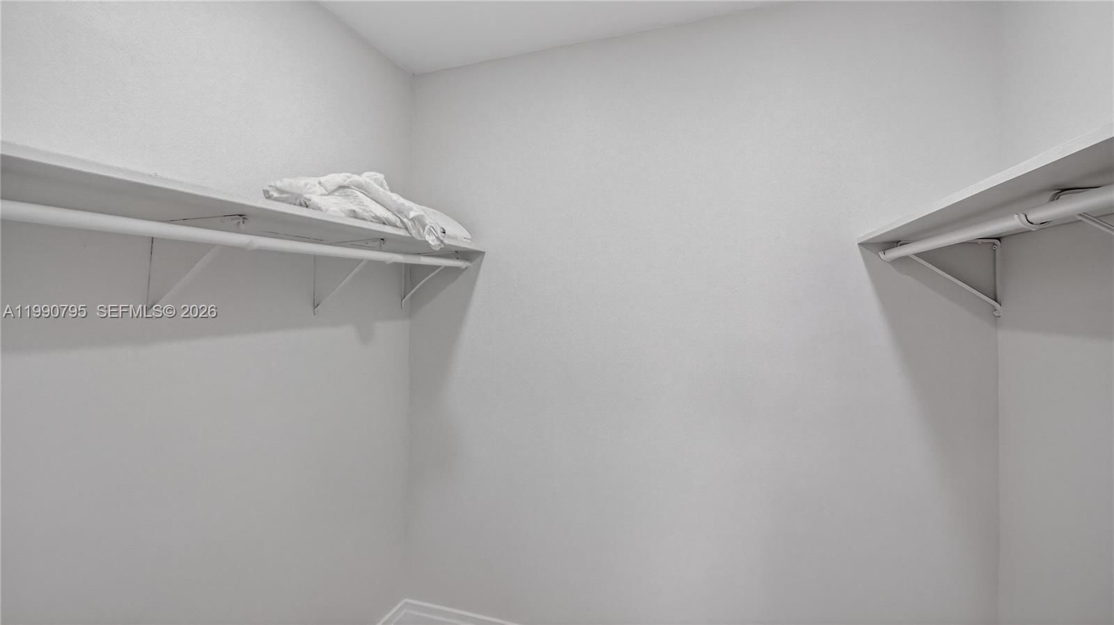 Real estate property located at 3960 174th St, Miami-dade, Carol City, Miami Gardens, FL