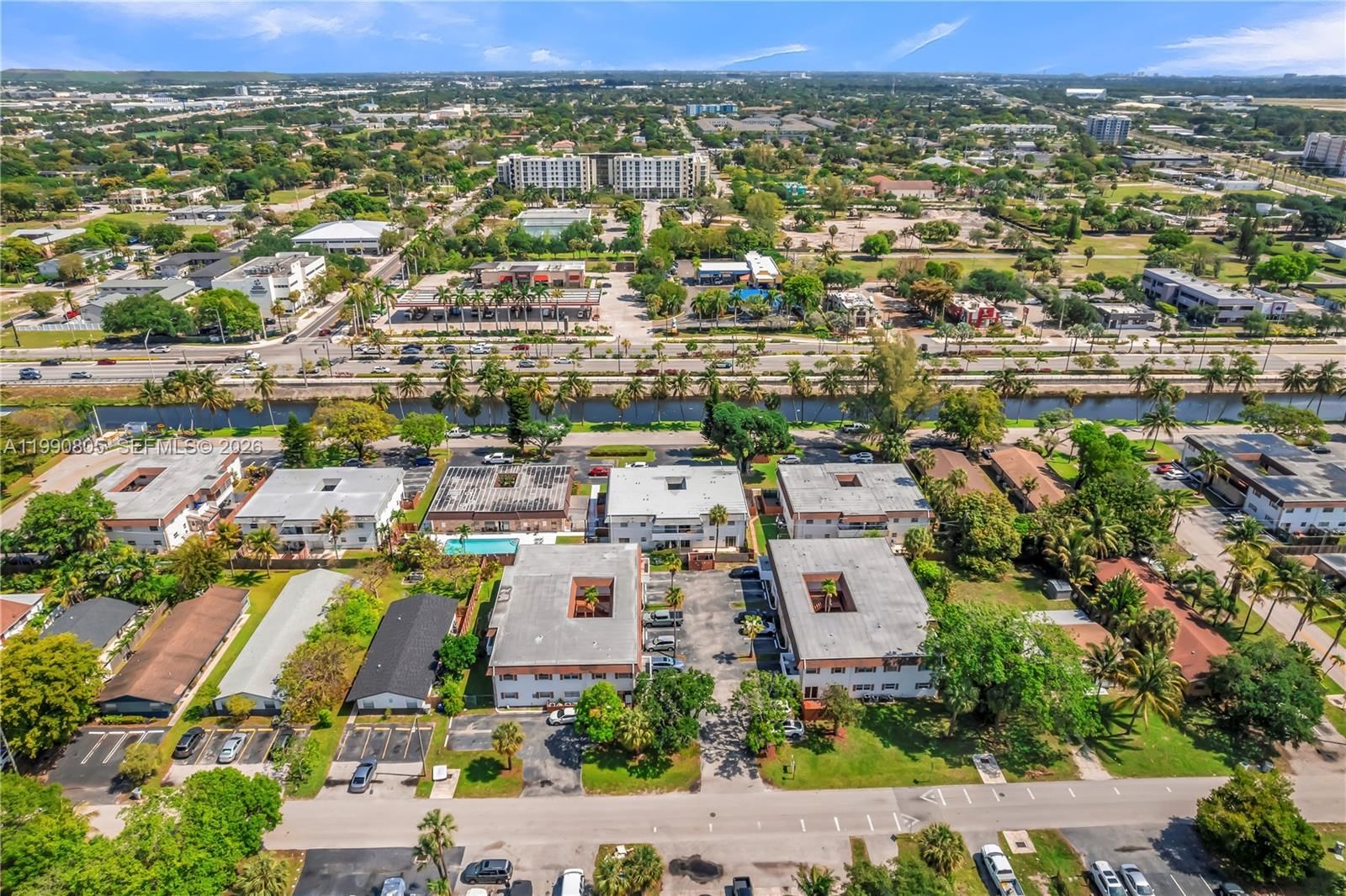 Real estate property located at 321 1st Ct K-4, Broward, Parkway Gardens, Pompano Beach, FL