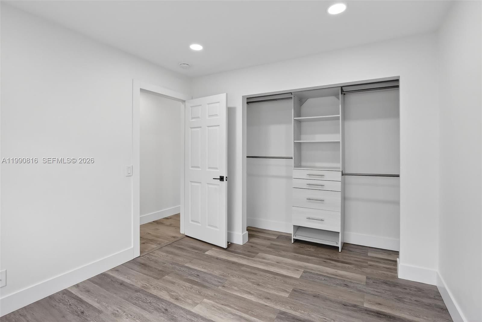 Real estate property located at 4219 Cherrywood Ct, Broward, Sector 8 9 And 10, Weston, FL