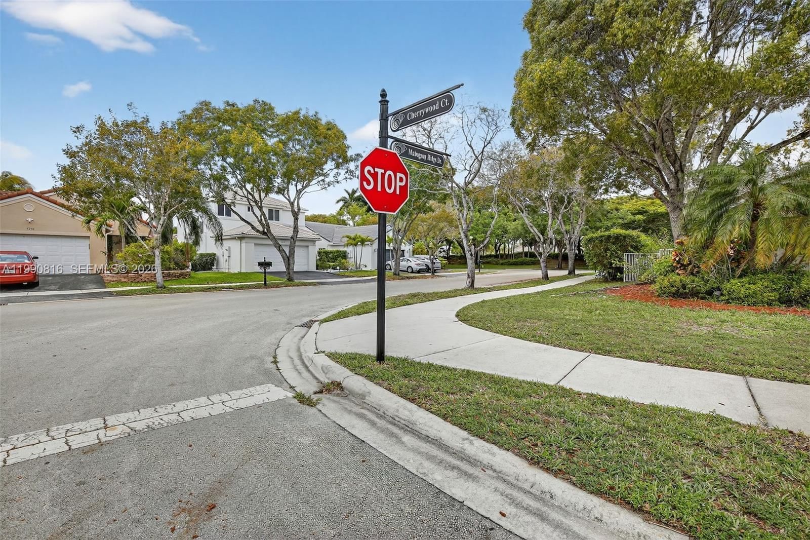 Real estate property located at 4219 Cherrywood Ct, Broward, Sector 8 9 And 10, Weston, FL