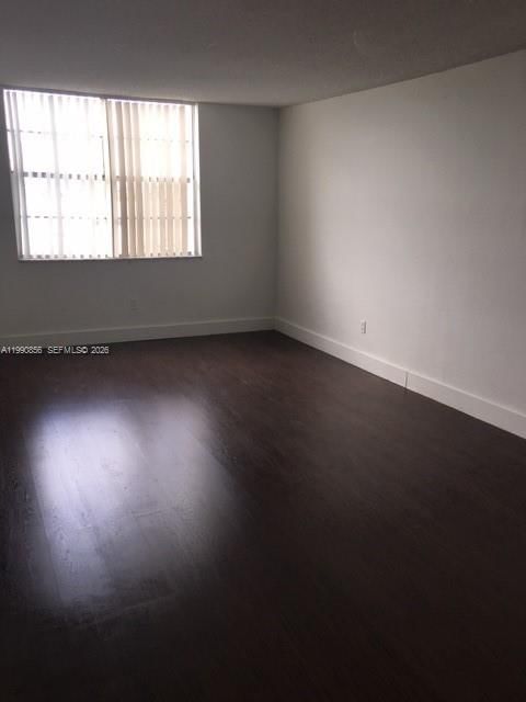 Real estate property located at 486 165th St Rd B-405, Miami-dade, Montecarlo Condo, Miami, FL