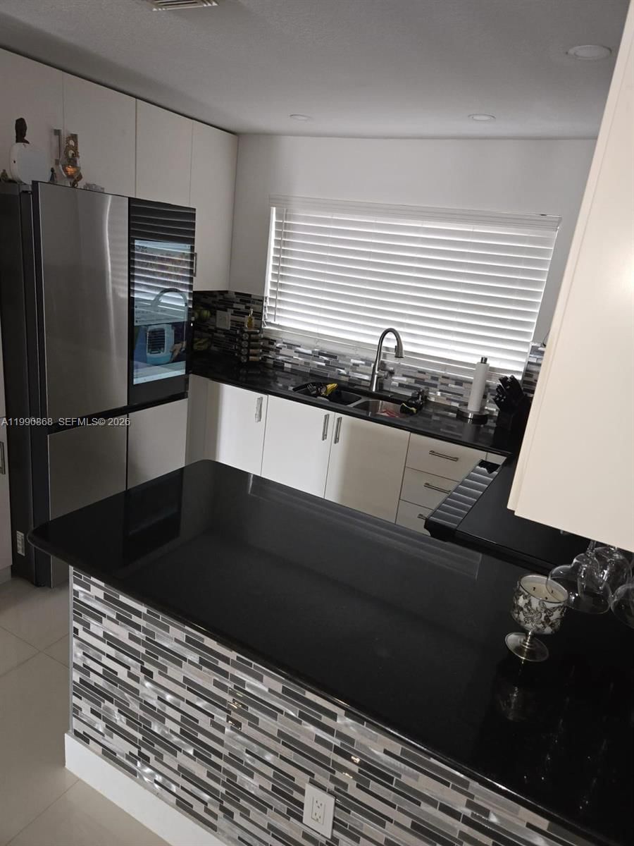Real estate property located at 12610 11th Ter, Miami-dade, Imperial Villas At Imperi, Miami, FL