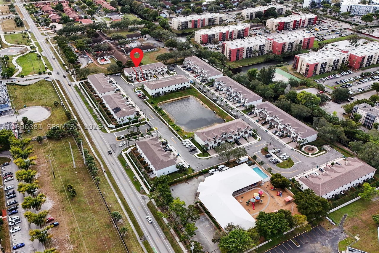 Real estate property located at 5514 27th St, Broward, Calcutta First Addition, Lauderhill, FL