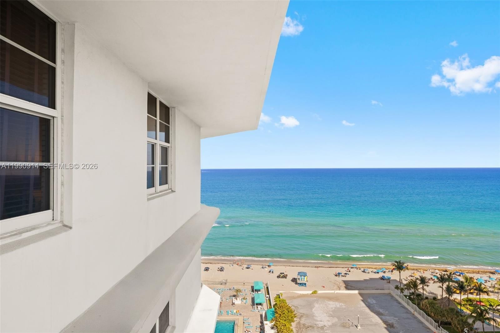 Real estate property located at 3725 Ocean Dr PH18, Broward, Sea Air Towers Condo, Hollywood, FL