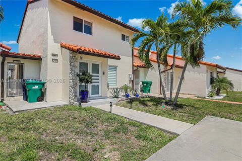 Real estate property located at 12511 12th Ln, Miami-dade, 1st Amend To Half Moon Vi, Miami, FL