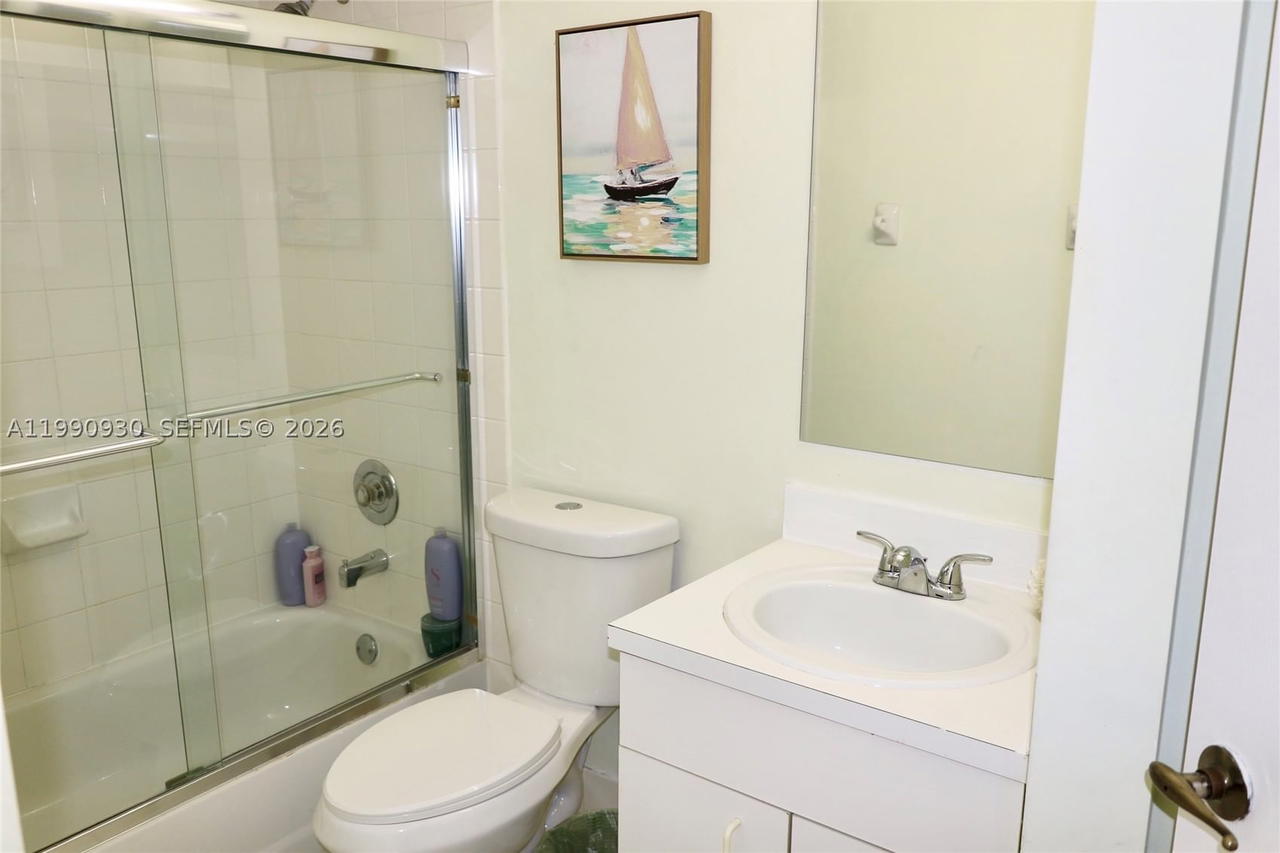 Real estate property located at 12347 145th St, Miami-dade, Woods Lake, Miami, FL