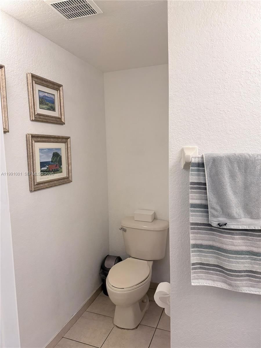 Real estate property located at 7809 114th Path, Miami-dade, Doral Isles North Sec Two, Doral, FL