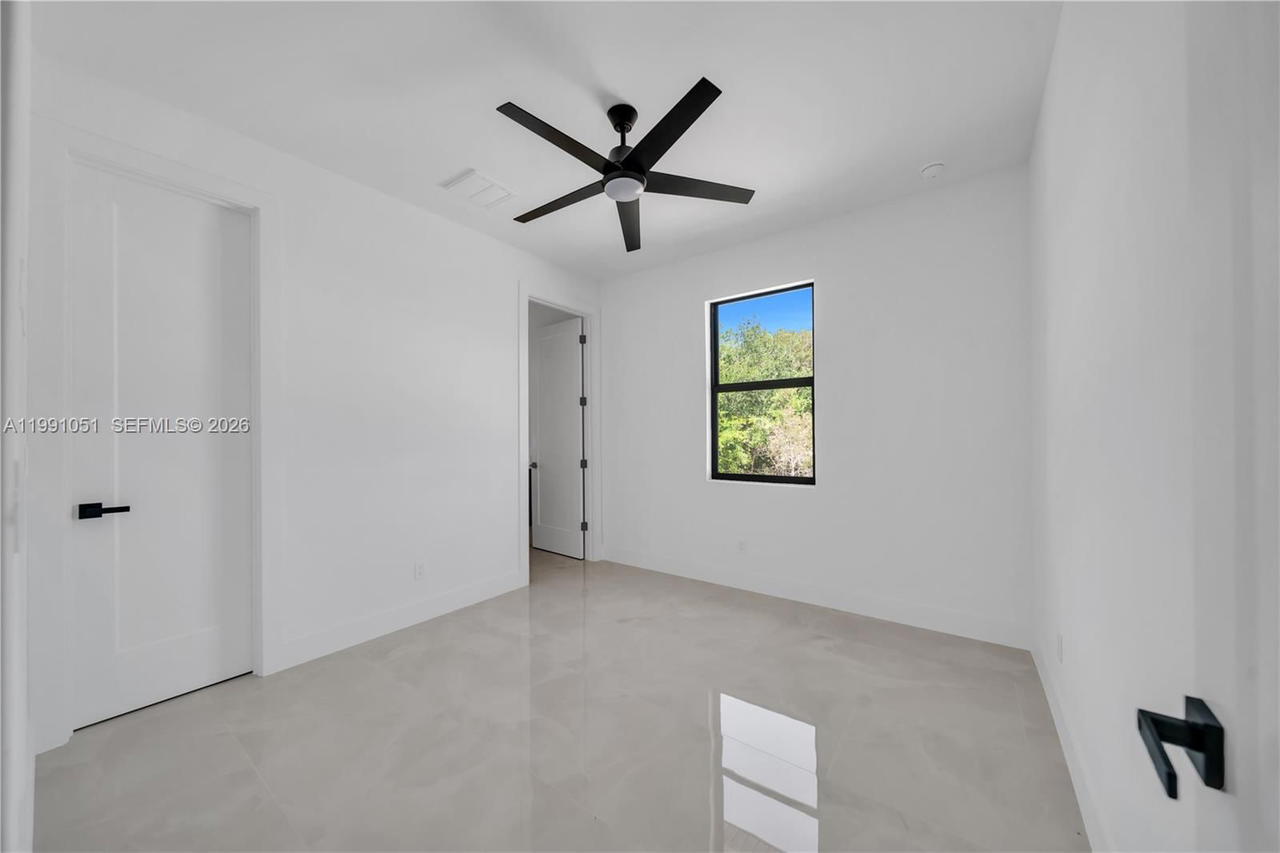 Real estate property located at 2707 29th St, Lee, Lehigh Acres, Lehigh Acres, FL