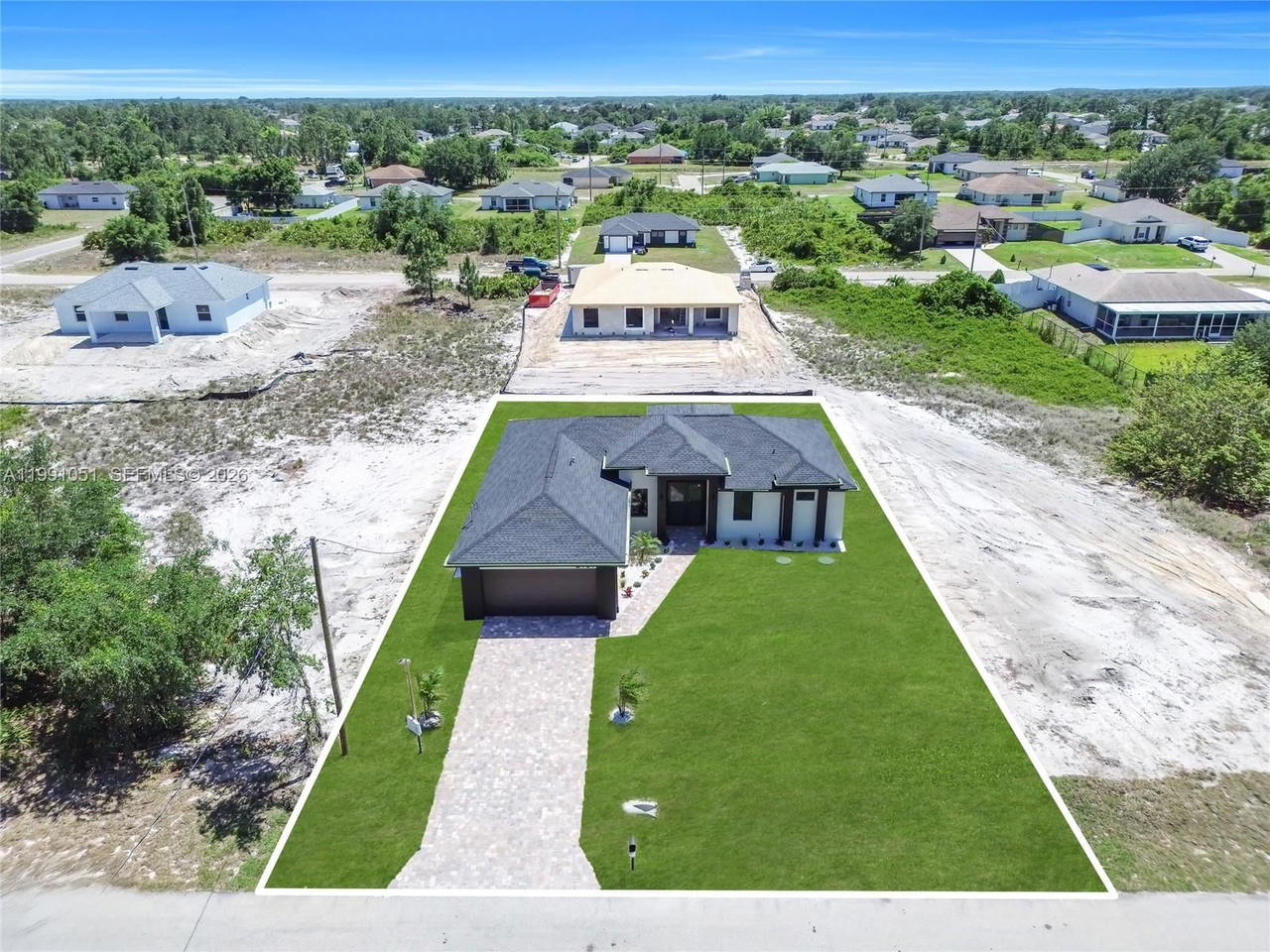 Real estate property located at 2707 29th St, Lee, Lehigh Acres, Lehigh Acres, FL