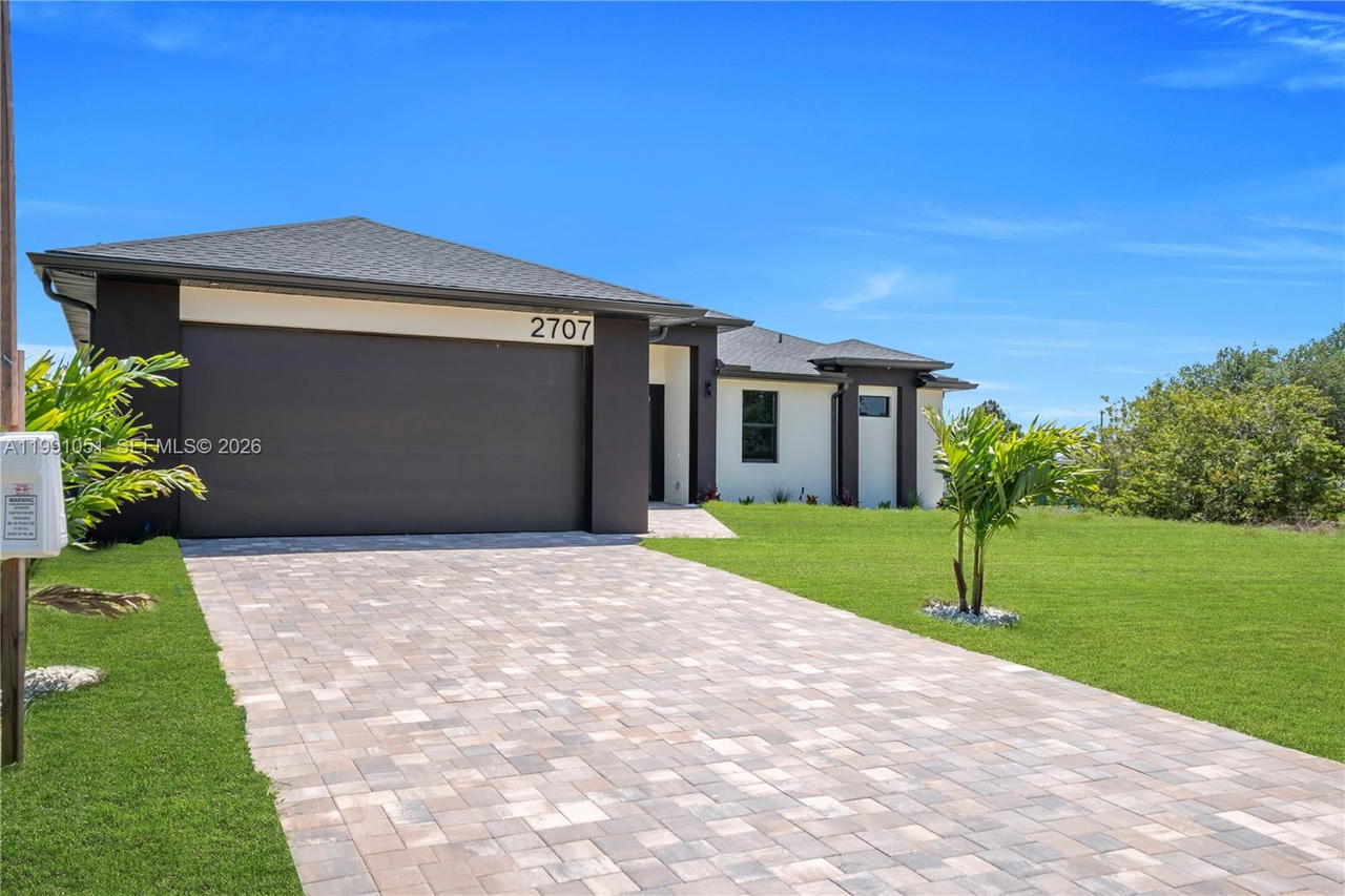 Real estate property located at 2707 29th St, Lee, Lehigh Acres, Lehigh Acres, FL