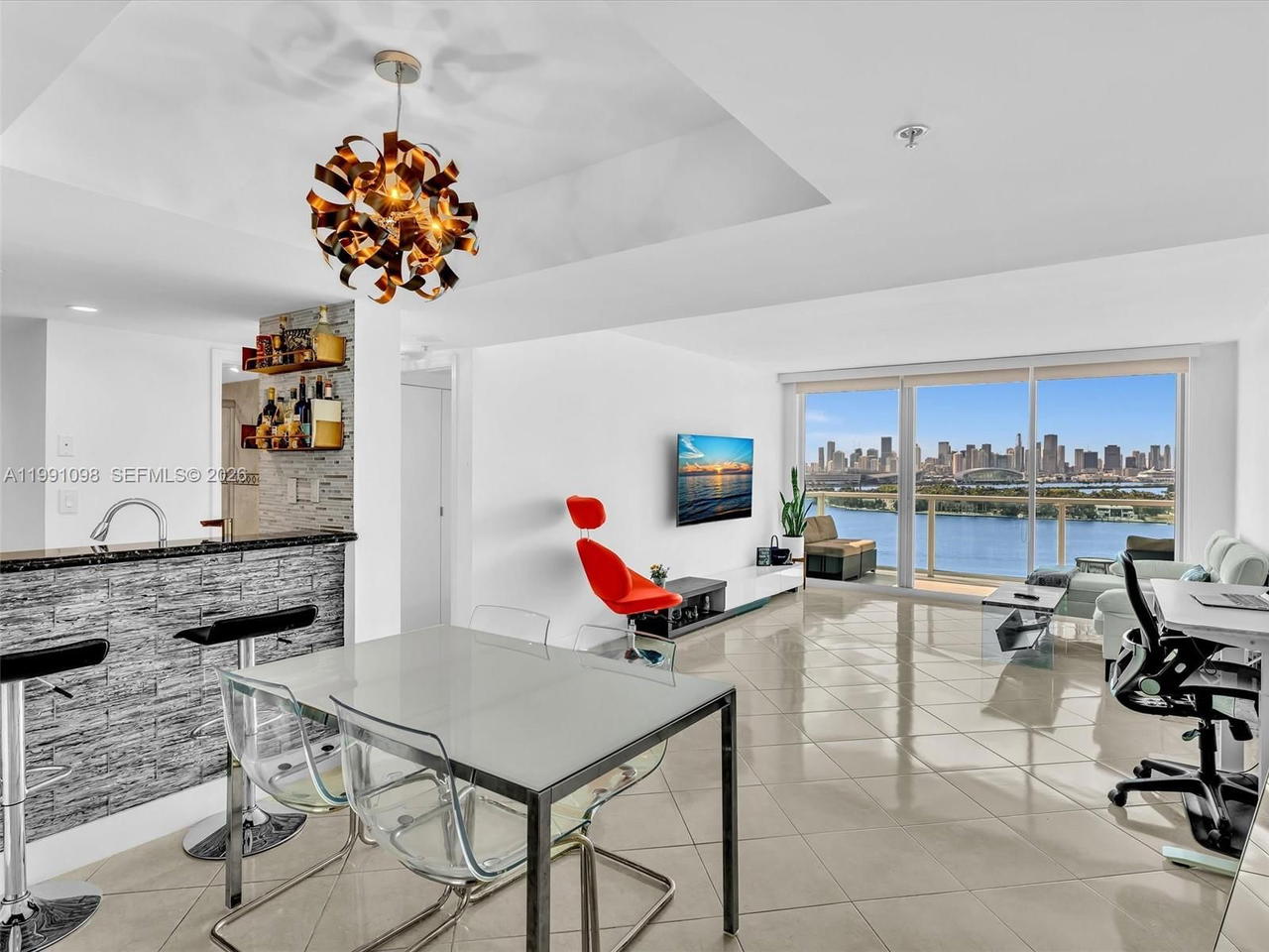 Real estate property located at 650 West Ave #1605, Miami-dade, The Floridian Condo, Miami Beach, FL