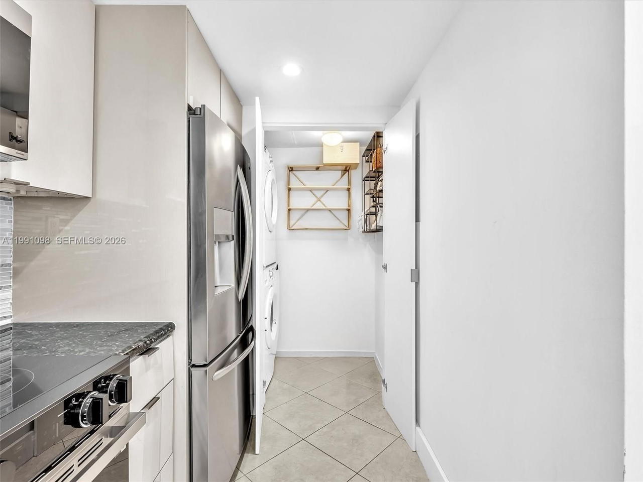 Real estate property located at 650 West Ave #1605, Miami-dade, The Floridian Condo, Miami Beach, FL