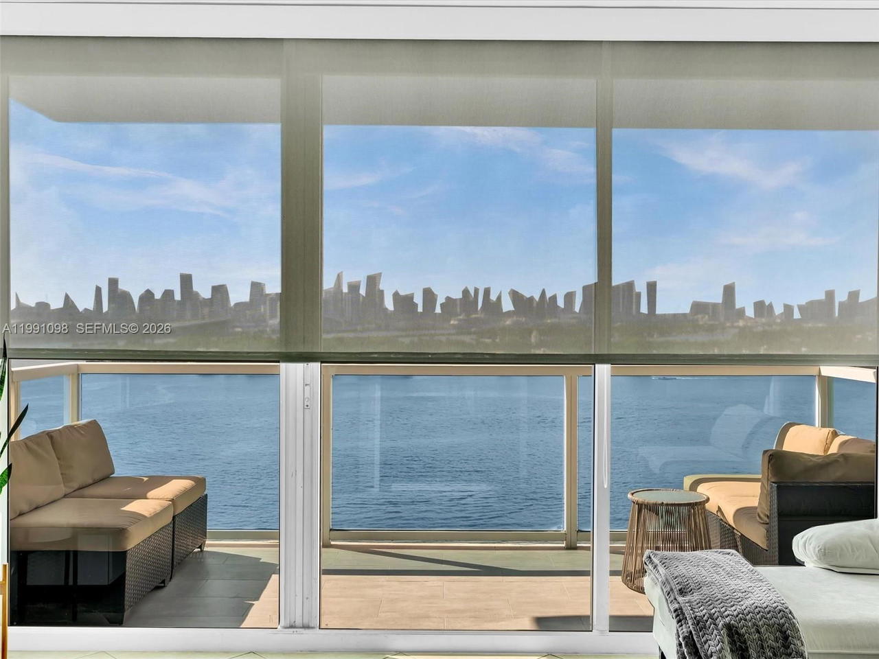 Real estate property located at 650 West Ave #1605, Miami-dade, The Floridian Condo, Miami Beach, FL