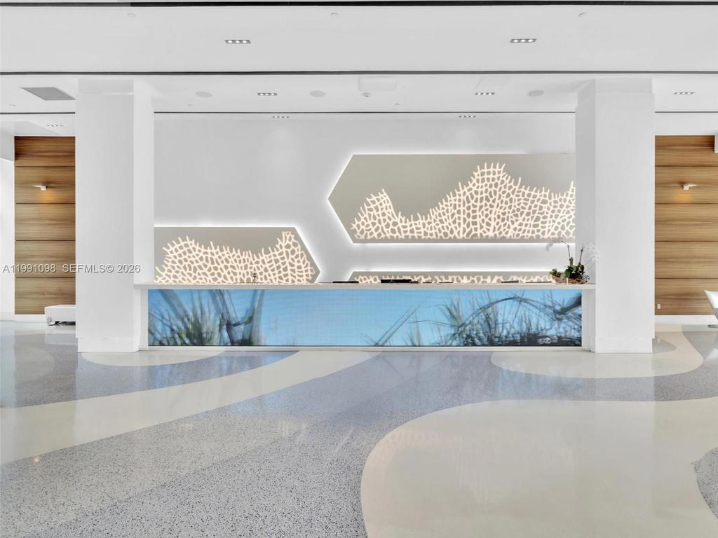 Real estate property located at 650 West Ave #1605, Miami-dade, The Floridian Condo, Miami Beach, FL
