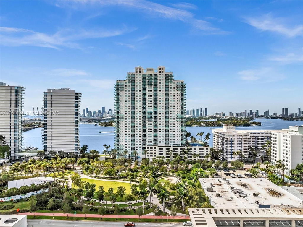 Real estate property located at 650 West Ave #1605, Miami-dade, The Floridian Condo, Miami Beach, FL